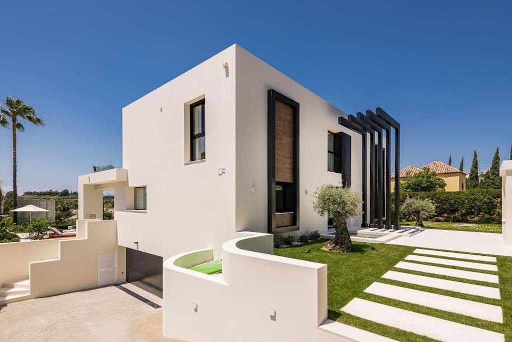 Villa Oak - 6-bedroom With Cinema And Pool Marbella